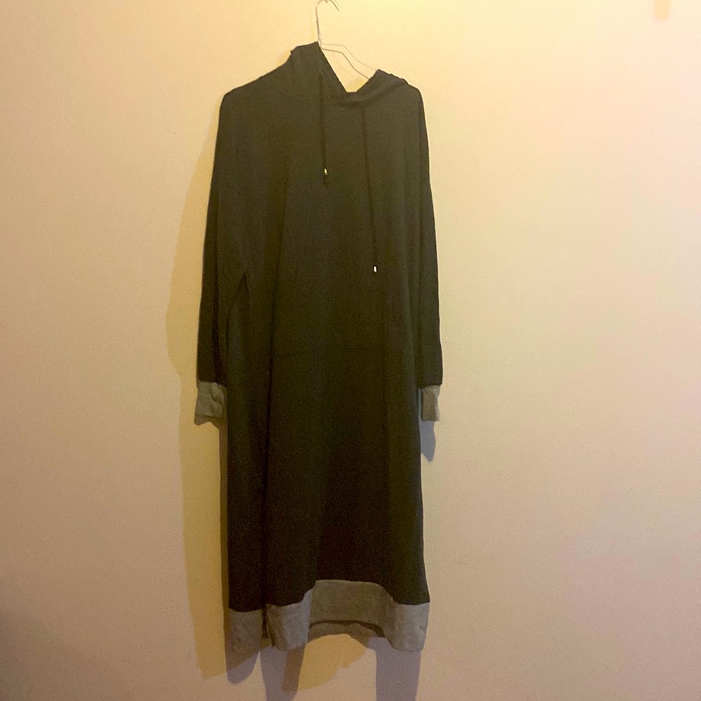 XL Jacanci Hoodie Dress